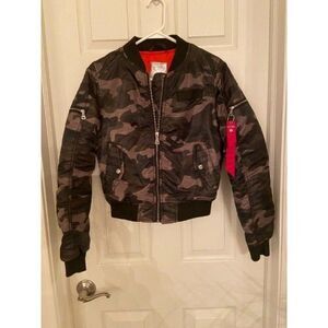 WT02 Women's Bomber Jacket Size S